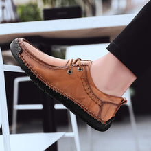 Load image into Gallery viewer, 2019 Spring Men Loafers Luxury Brand Men Shoes