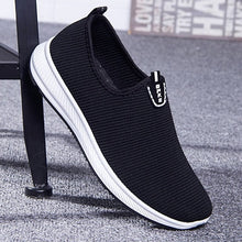 Load image into Gallery viewer, Breathable Mesh Men Shoes